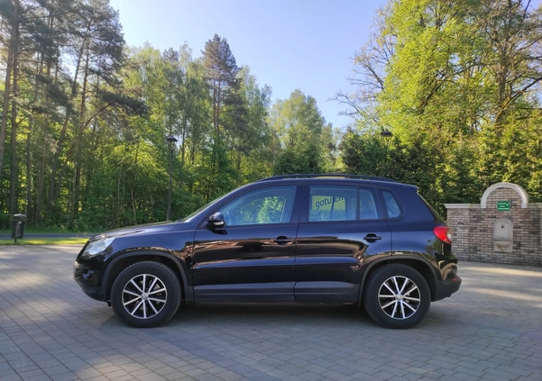 Volkswagen Tiguan cena 26500 przebieg: 284000, rok produkcji 2008 z Piła małe 106